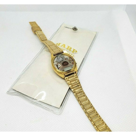 Vintage Sharp Best Quality LCD Quartz Women Gold Watch Made In Hong Kong 545075V main image 12